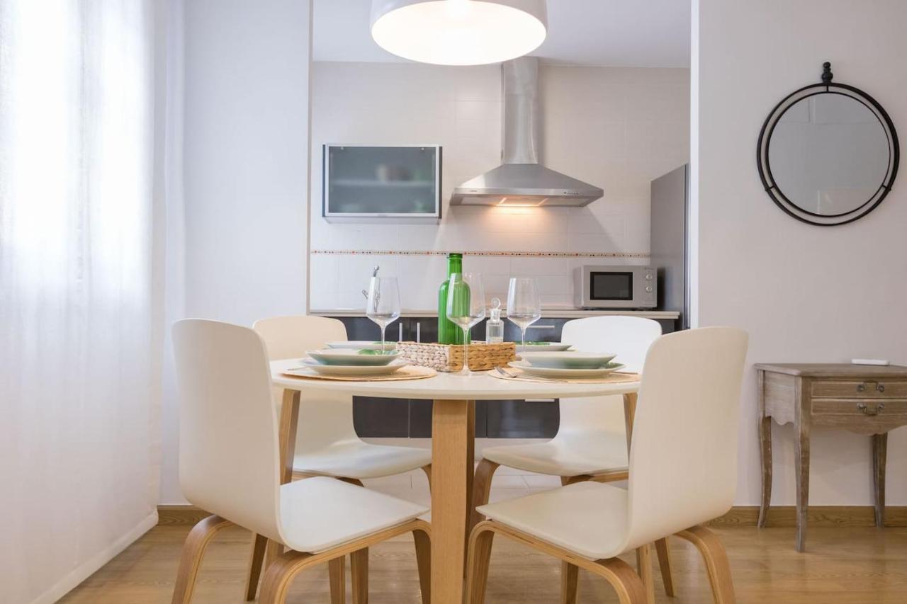 Luis Rey Central Suite By Valcambre Seville Luaran gambar