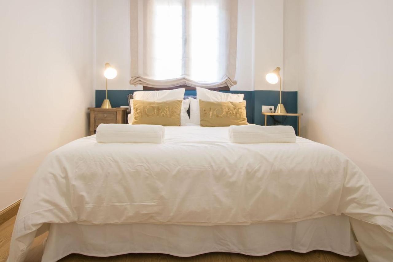 Luis Rey Central Suite By Valcambre Seville Luaran gambar